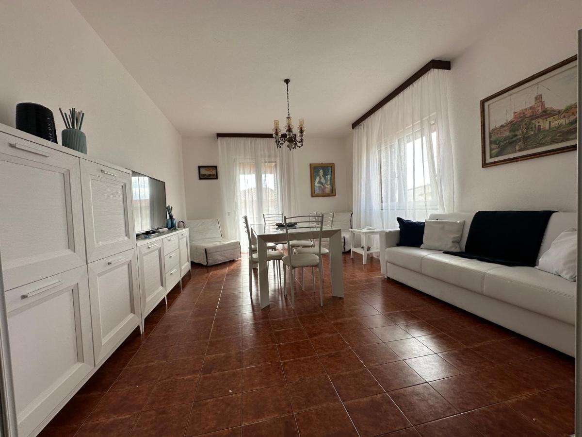דירות לה מדלנה Residenza M.E.M. La Maddalena מראה חיצוני תמונה