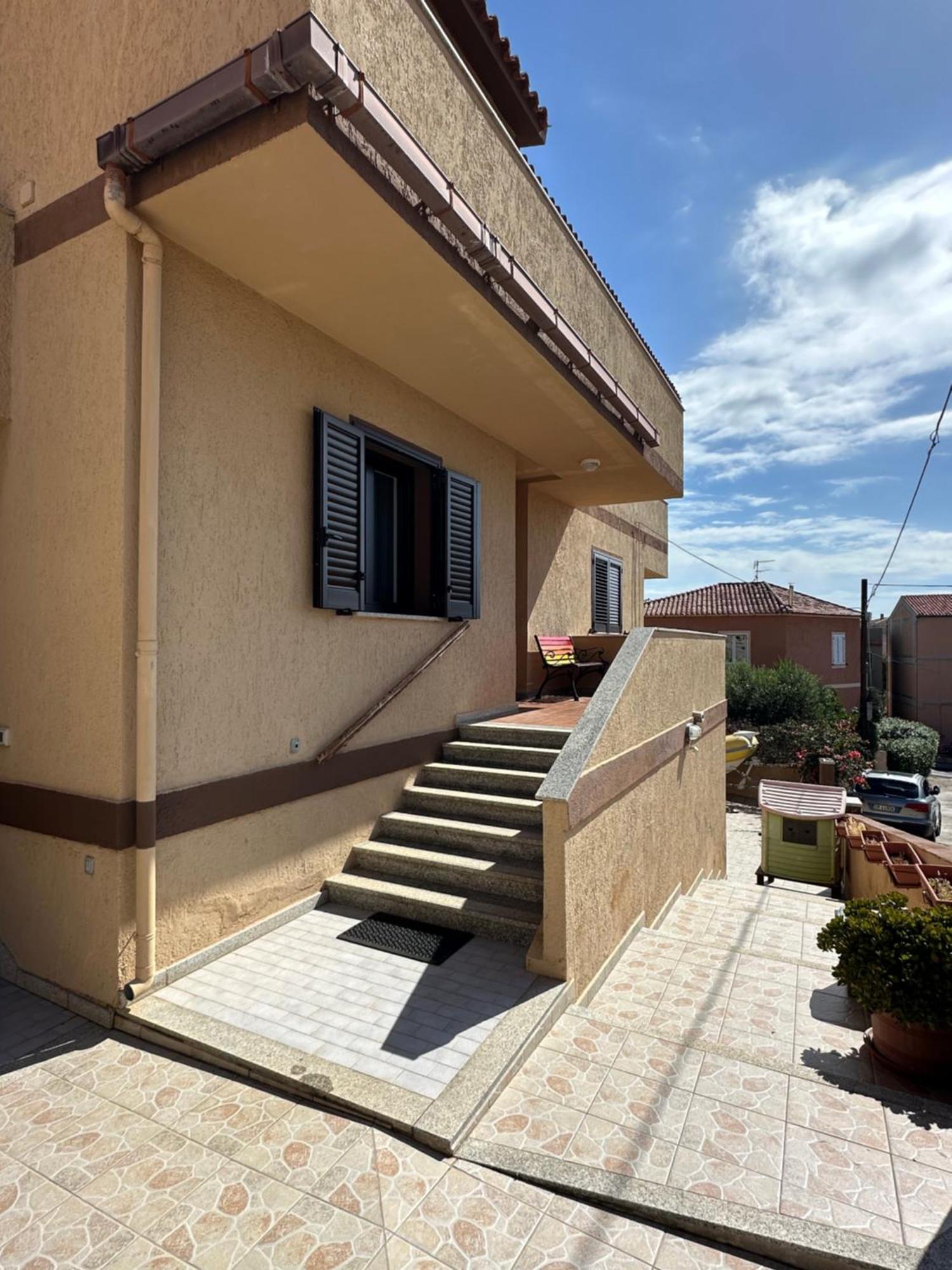 דירות לה מדלנה Residenza M.E.M. La Maddalena מראה חיצוני תמונה