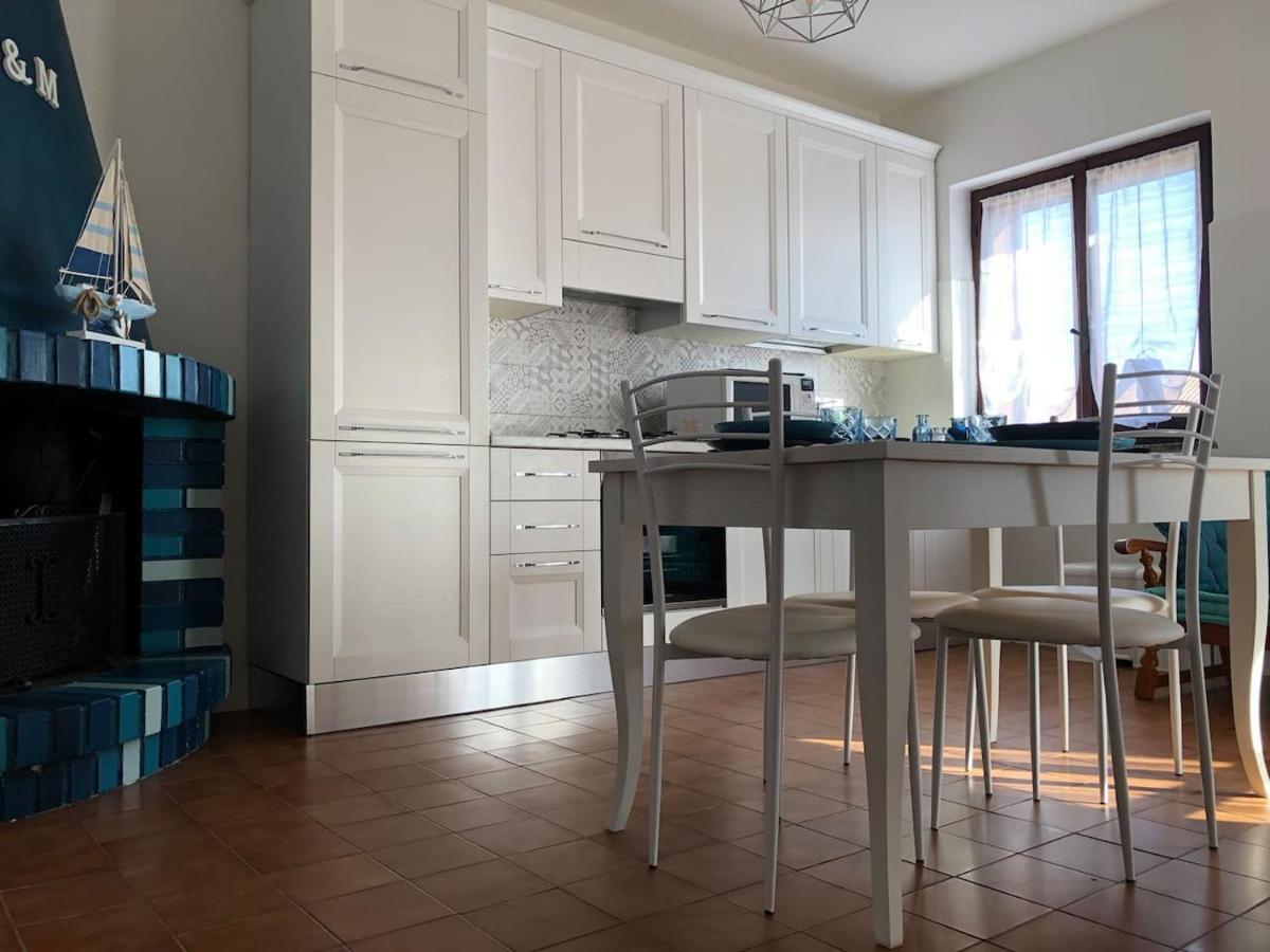 דירות לה מדלנה Residenza M.E.M. La Maddalena מראה חיצוני תמונה
