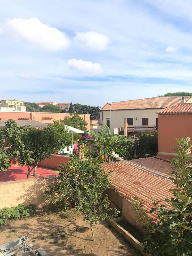 דירות לה מדלנה Residenza M.E.M. La Maddalena מראה חיצוני תמונה