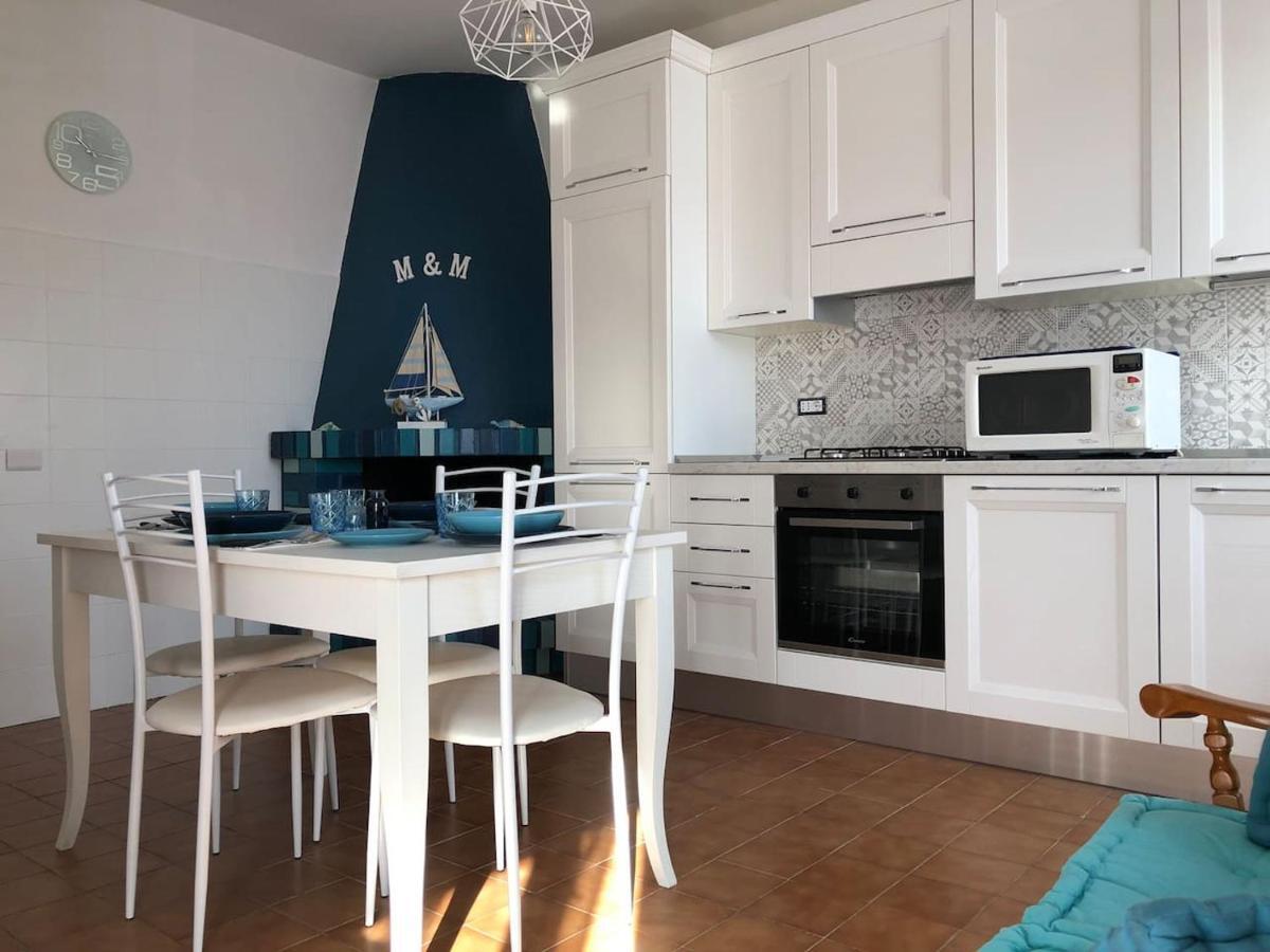 דירות לה מדלנה Residenza M.E.M. La Maddalena מראה חיצוני תמונה