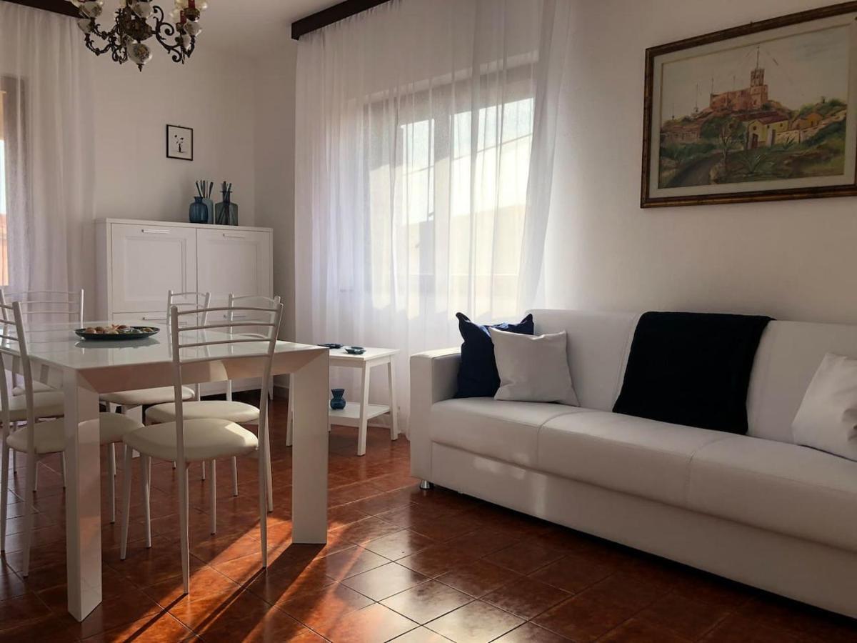 דירות לה מדלנה Residenza M.E.M. La Maddalena מראה חיצוני תמונה